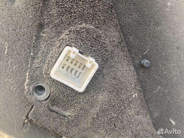 Зеркало левое Mazda axela bk5p