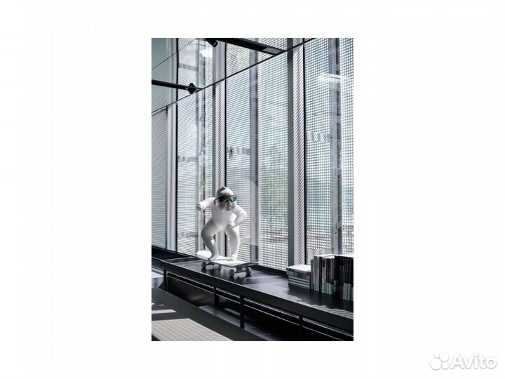 Современная скульптура Движ 75 см