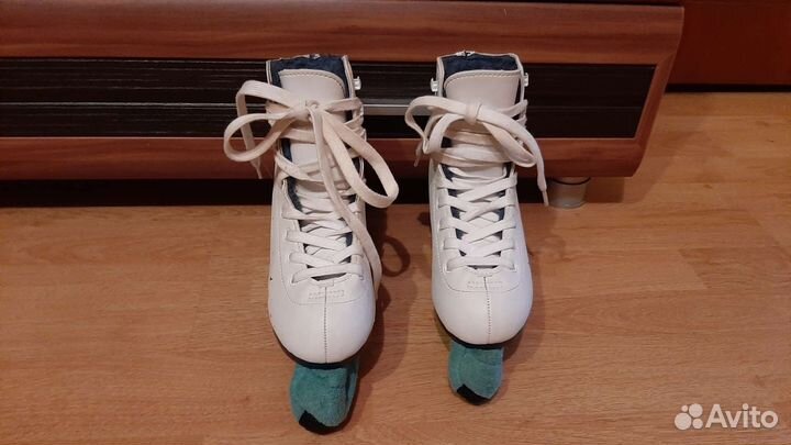 Коньки 34