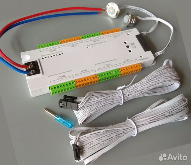 Подсветки ступеней лестниц с датчиком движения