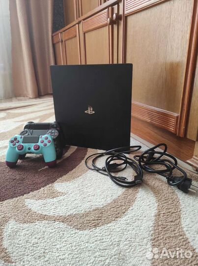 Sony PS4 pro 1tb