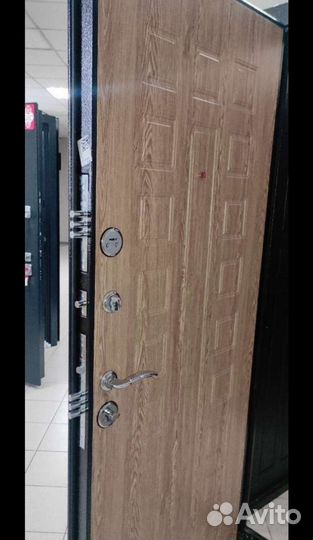 Входные двери со склада