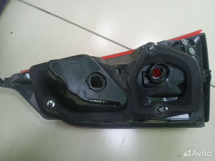 Задние фонари Nissan Qashqai G11