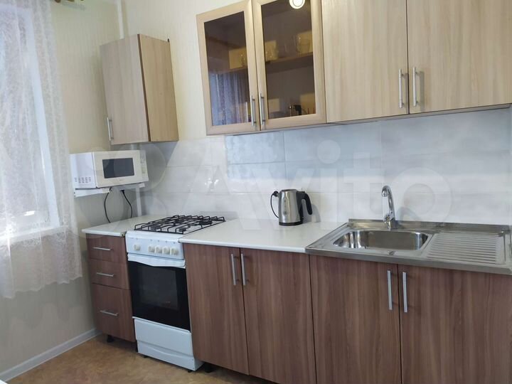 2-к. квартира, 47 м², 9/10 эт.