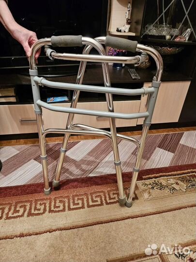 Ходунки для взрослых