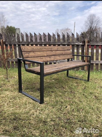 Стол садовый