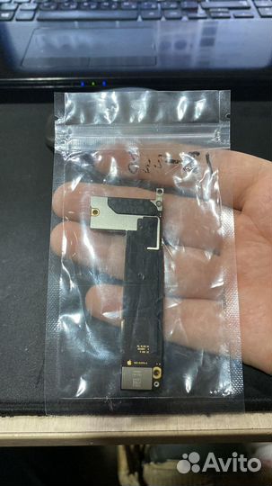 Материнская Плата на iPhone 12 (64GB) Заблокирован