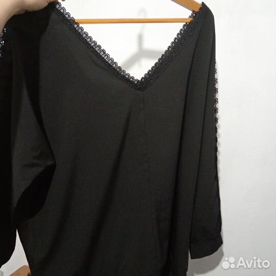 Блузка женская белая и чёрная размер 54