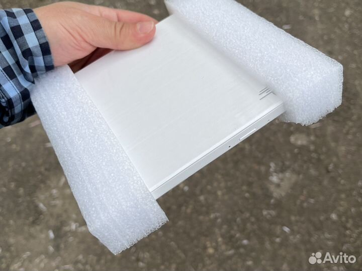 Dvd привод writer Hitachi-LG GP60NW60