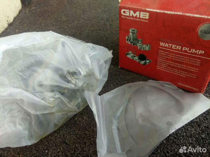 Помпа водяная на rav 4