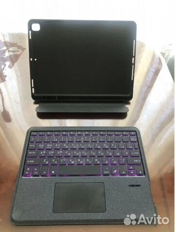 Чехол для iPad с клавиатурой и TouchPad
