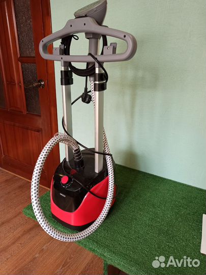 Отпариватель для одежды напольный