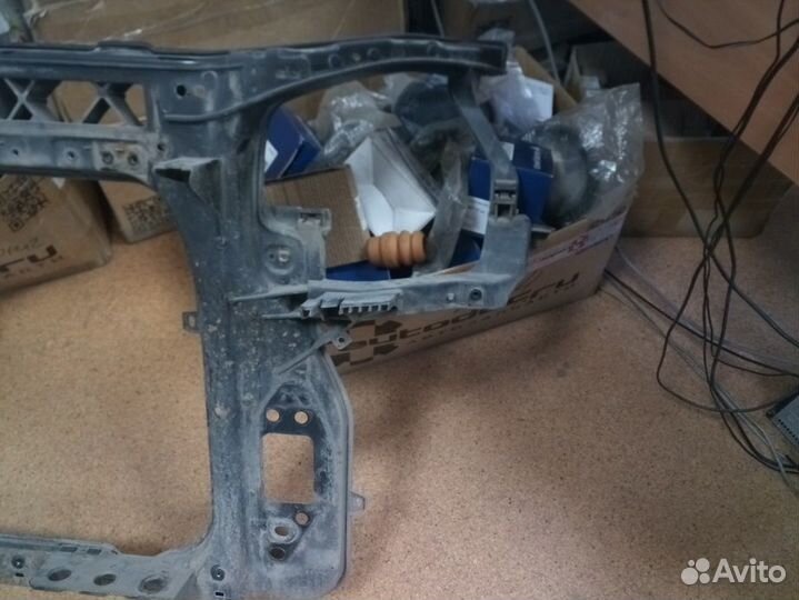 Панель рамки радиатора Ceed, Soul 09-11 г.в