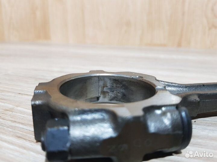 Шатун Nissan Maxima A32 VQ20DE 1999