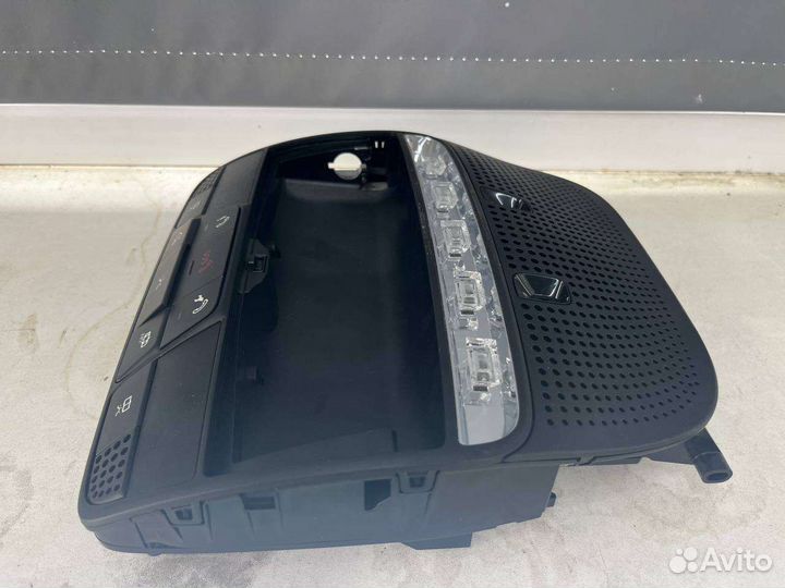Плафон подсветки mercedes 213