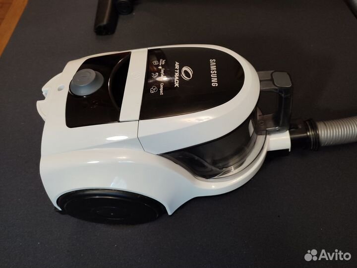 Пылесос Samsung 1600w