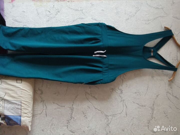 Женский комбинезон