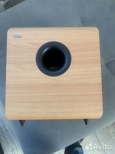 Активный сабвуфер Jamo s 40 sub