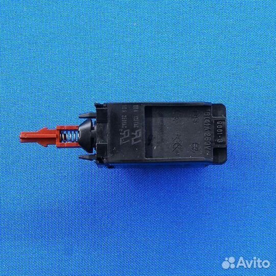 Кнопка сетевая для стиральной машины Electrolux