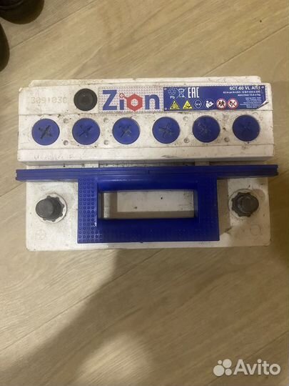 Аккумулятор автомобильный 60 ah