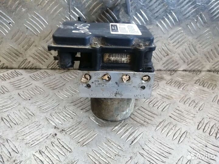 Блок абс ABS Toyota Auris, Corolla 150