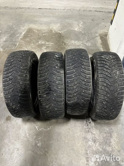 Kumho WinterCraft SUV Ice WS31 225/60 R17 99H