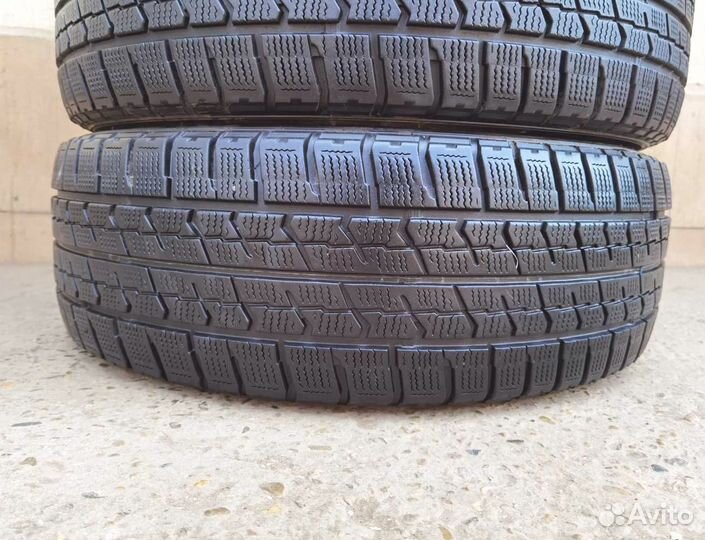 Goodyear Ice Navi Zea II 225/60 R17 98H
