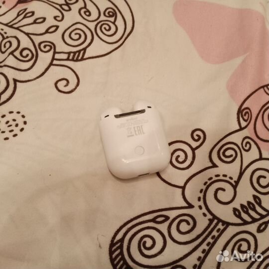Беспроводные наушники airpods не оригинальный
