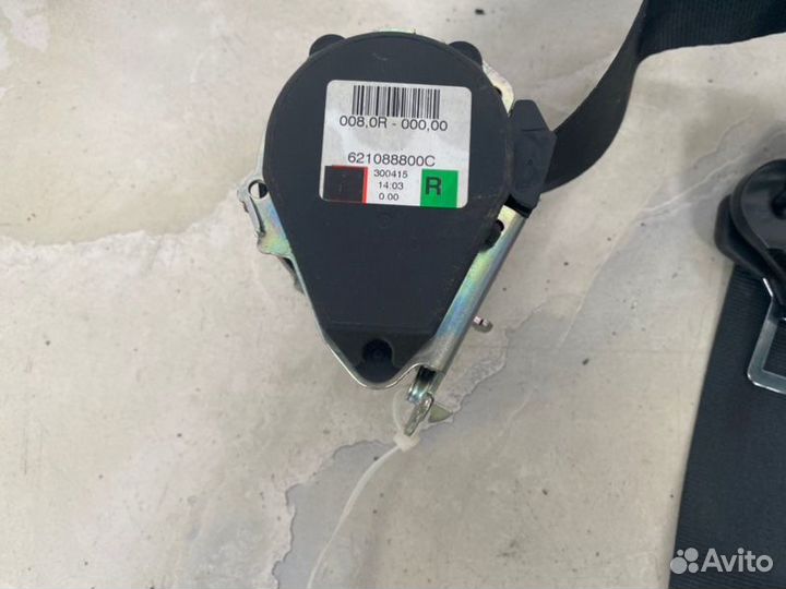 Ремень безопасности передний правый Renault Duster