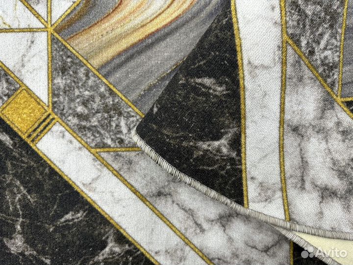 Палас новый