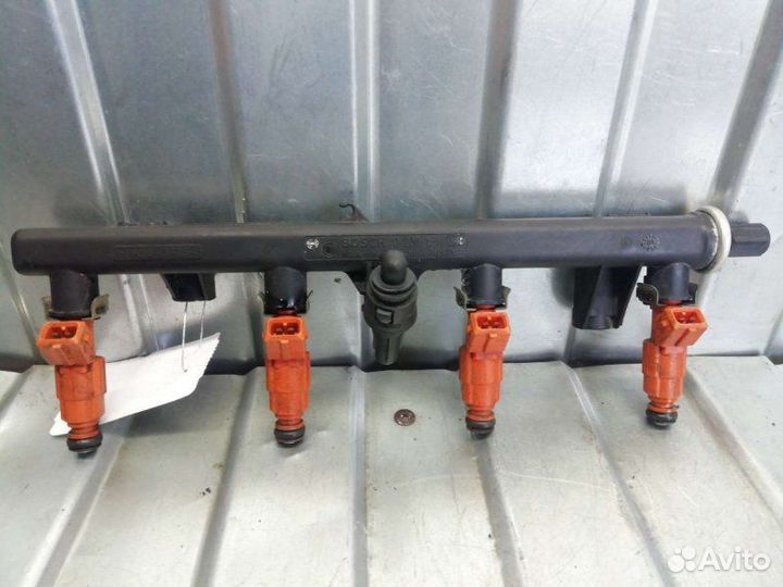 Топливная рампа Alfa Romeo 156 хэтчбек 2.0 2007