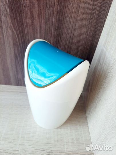 Настольная мусорка, мусорное ведро на стол