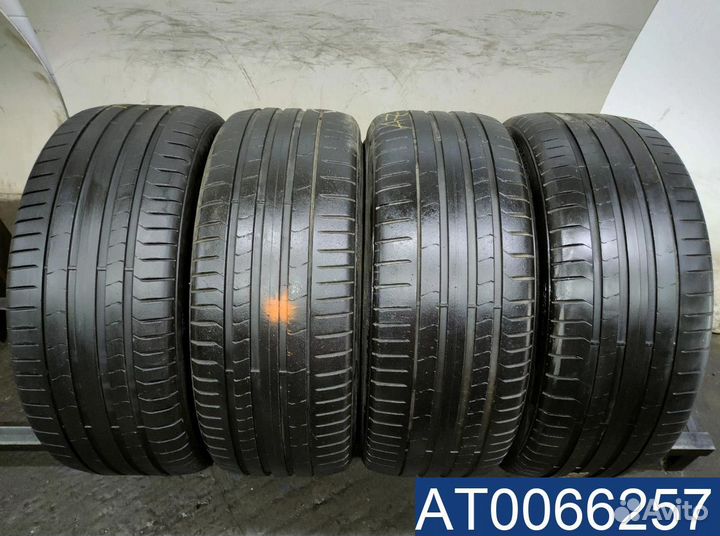 Pirelli P Zero PZ4 255/40 R21 98H