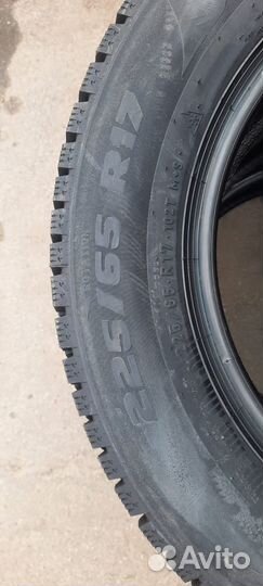 Pirelli Formula Ice 225/65 R17 102T