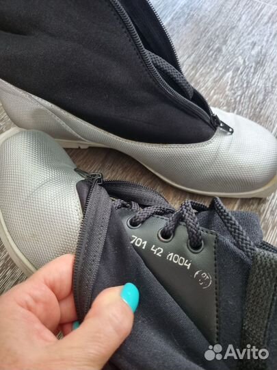 Лыжные ботинки