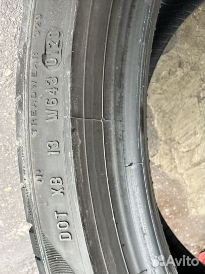 Pirelli P Zero 255/35 R21 98Y