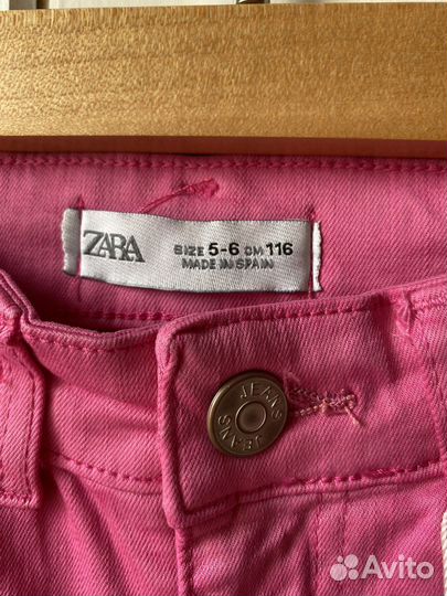 Джинсы zara для девочки 128 134