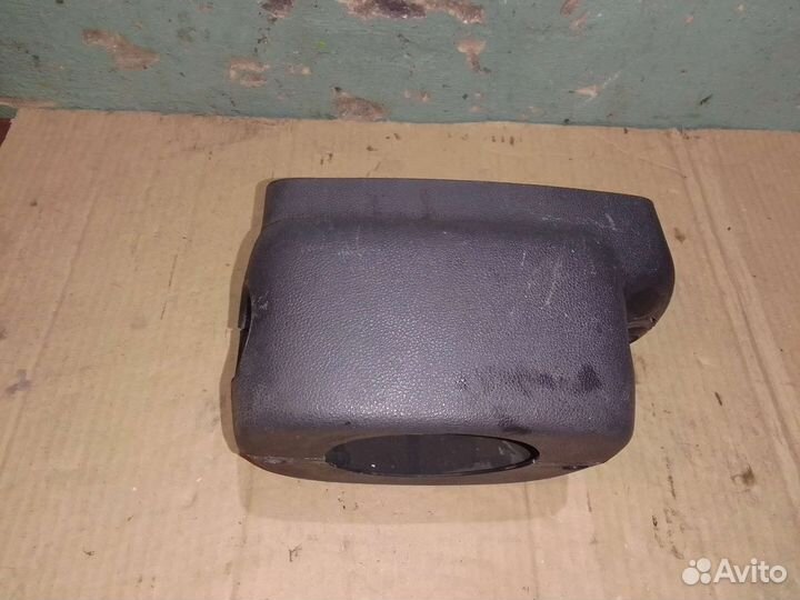 Кожух подрулевой Hyundai Getz