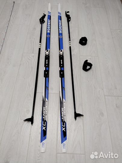 Беговые лыжи