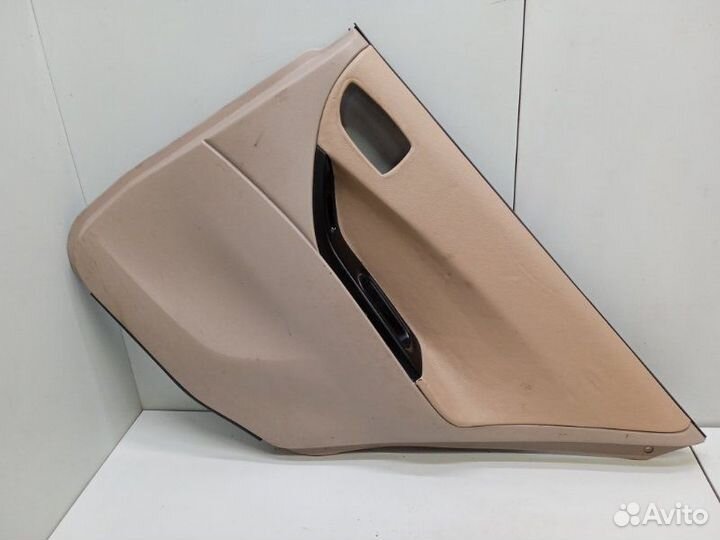 Обшивка двери задняя правая Mitsubishi Galant