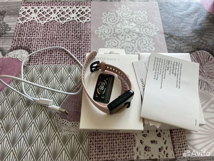 Смарт часы honor band 6