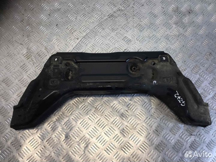 Балка подвески передняя (подрамник) seat Ibiza 6Q0