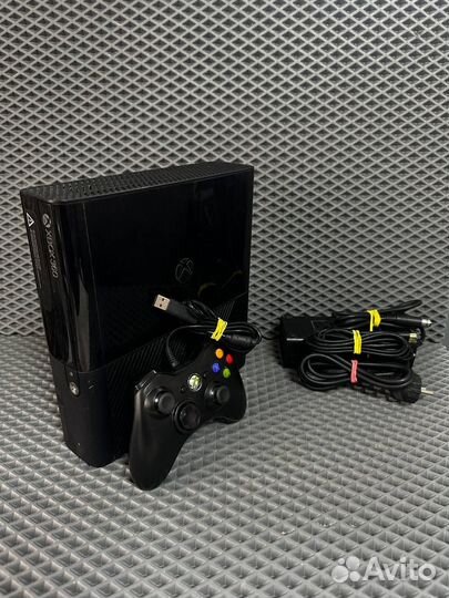 Игровая приставка Xbox 360 (14)