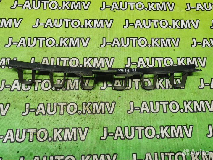 Кронштейн бампера задний Ford Focus 3