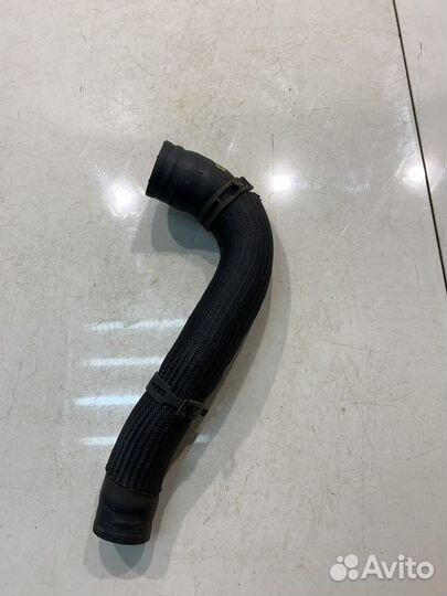 Патрубок системы охлаждения (Jaguar XE)