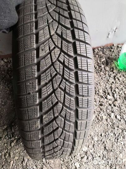 Диски 114.3*5 R18 c Goodyear UltraGrip Ice 235/65