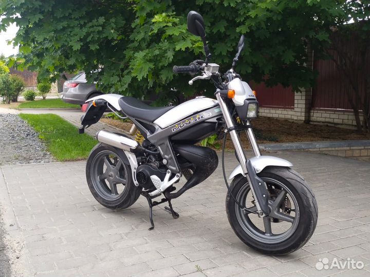 Suzuki street magic 50s