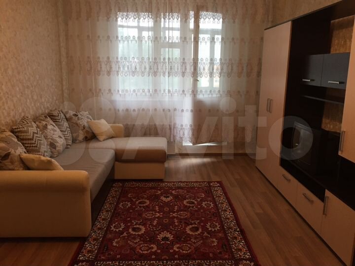 1-к. квартира, 40 м², 5/17 эт.