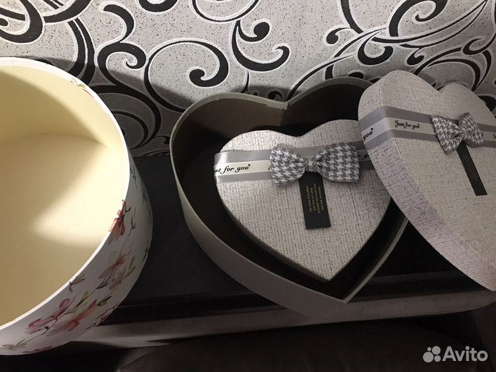 Коробка подарочная