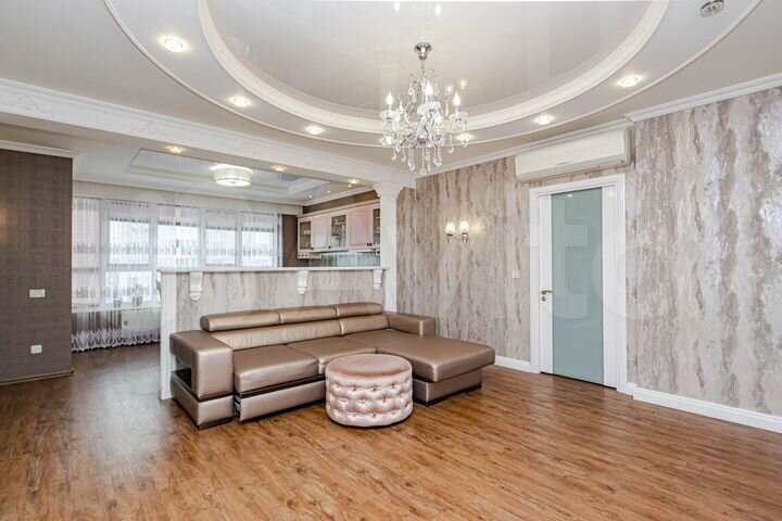 3-к. квартира, 93 м², 17/25 эт.